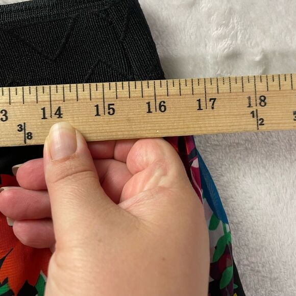 LuLaRoe Lola Skirt Womens Size Large Floral Multi Color Flowers - Picture 3 of 7